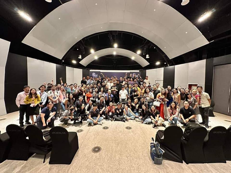 'On Trend!': Digital Marketing Convergence at The Podium Hall