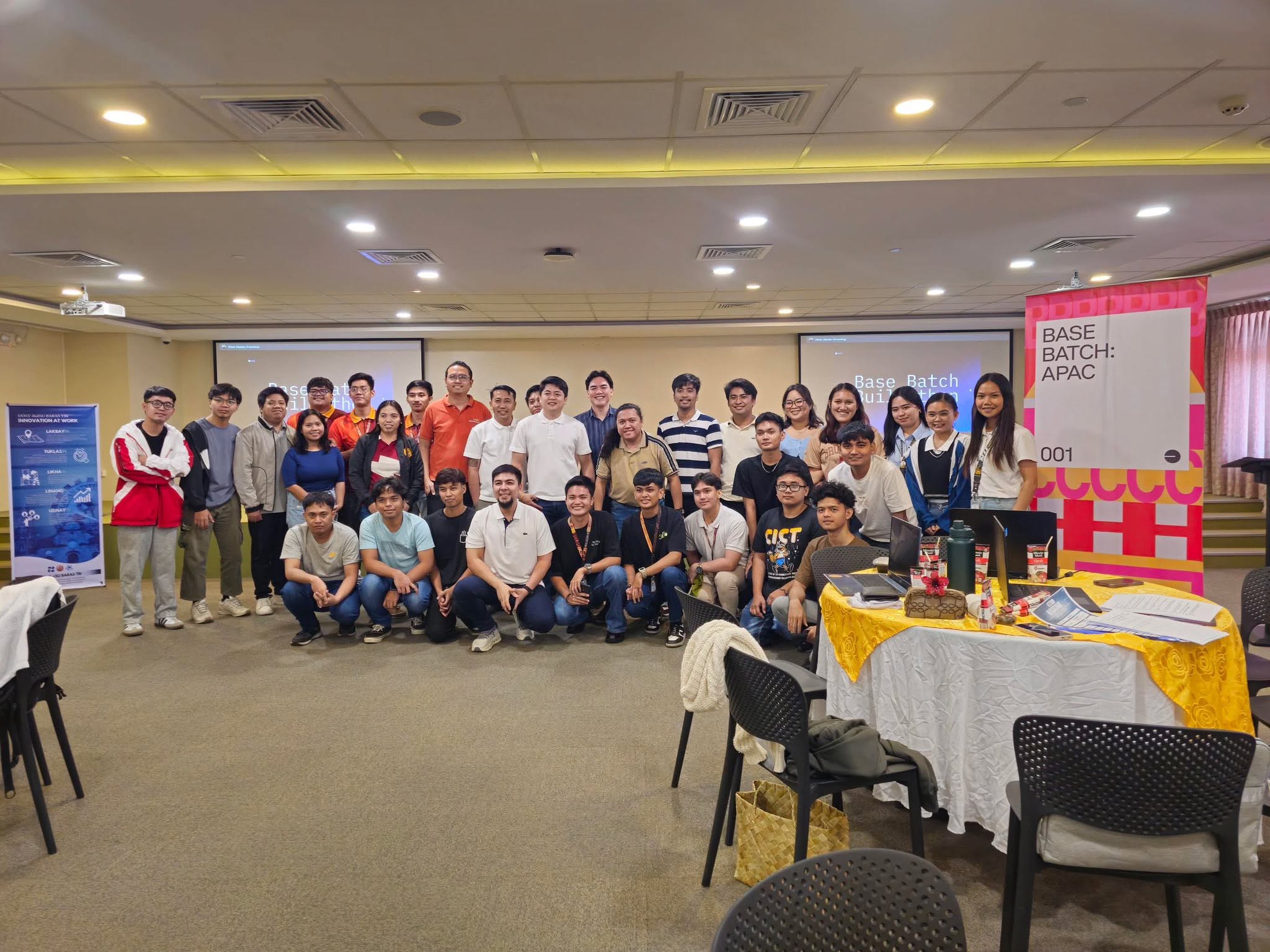 We’re building in Bulacan! The BASE Build Global Buildathon IRL is happening now at BSU BARAS TBI, Malolos City!