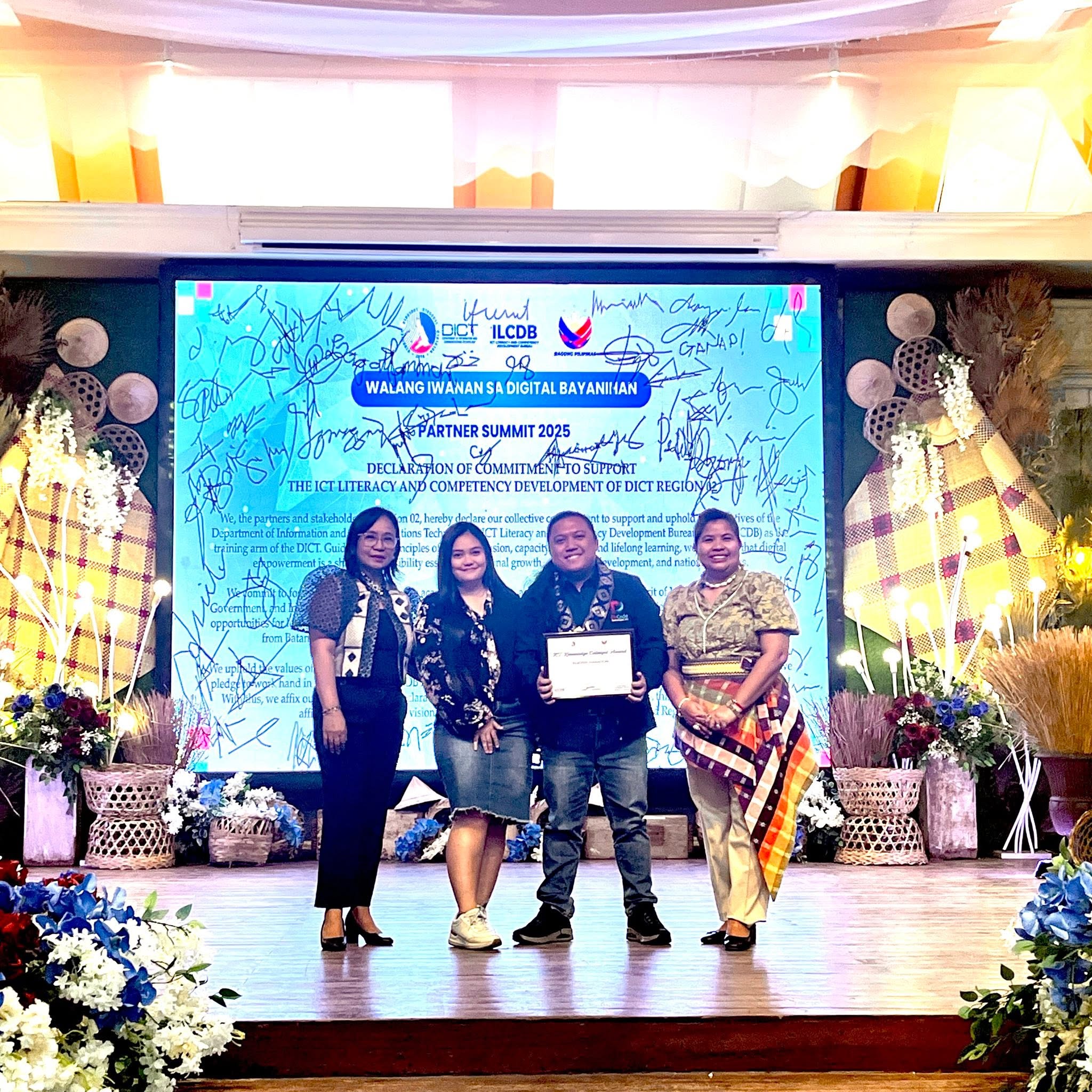 DvCode CEO Eliezer Rabadon Receives ICT Knowledge Catalyst Award